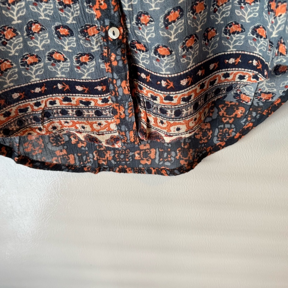 Free people Floral Button-Up Shirt in Orange and Blue size M - Picture 6 of 7